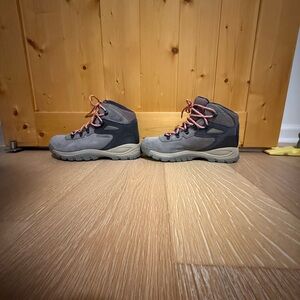 Columbia Women’s Gray and Pink Boots